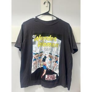 H&M Wonder Woman DC Comics Graphic Tee Shirt Black Size M Superhero Comic Art